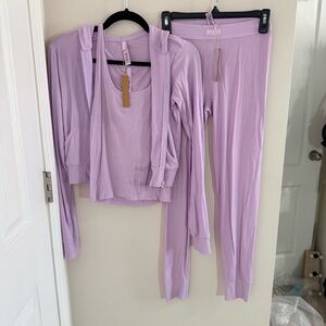 Skims Lavender Women's Intimate Set with Tank top and Jacket Size Med NWT